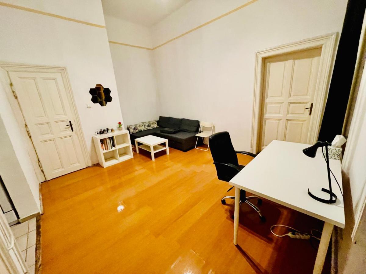 Casa Nora Liszt Ferenc Ter Lägenhet Budapest Exteriör bild