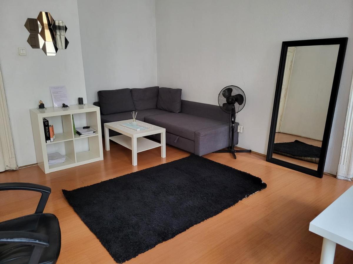 Casa Nora Liszt Ferenc Ter Lägenhet Budapest Exteriör bild
