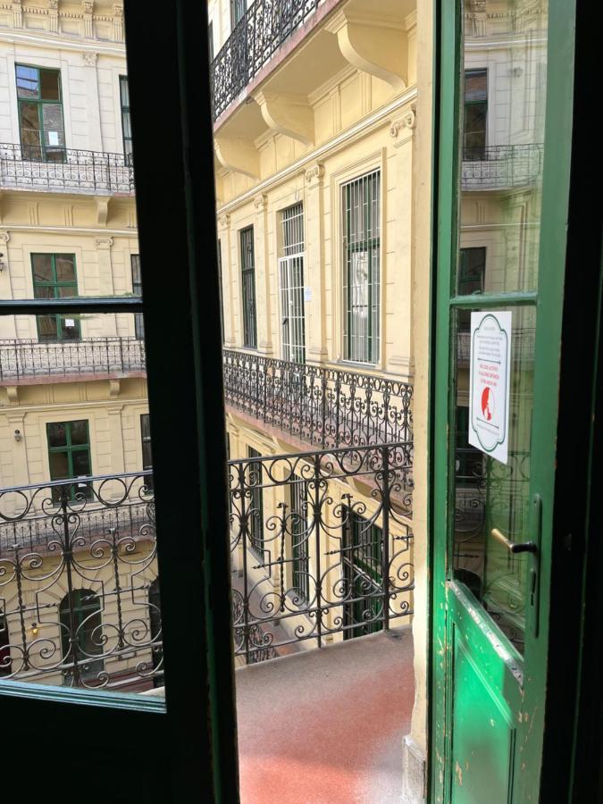 Casa Nora Liszt Ferenc Ter Lägenhet Budapest Exteriör bild